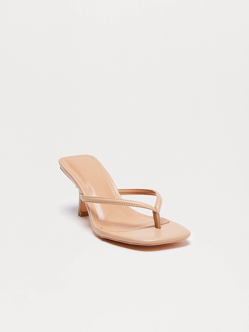 Beige tan thong kitten heel square toe new vegan leather camel